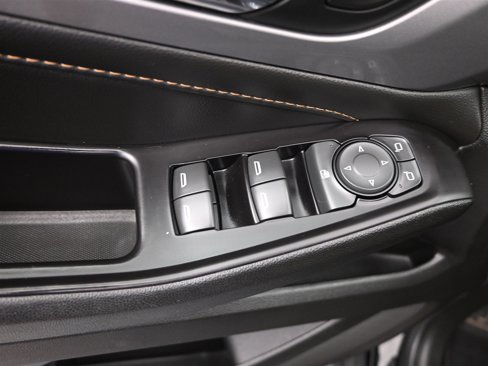Used 2020 Chevrolet Traverse LS image 15