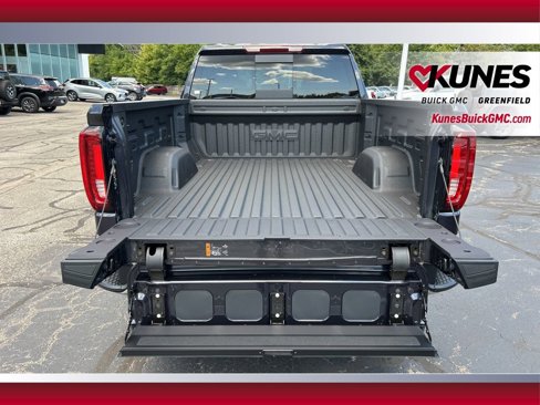 New 2026 GMC Sierra 1500 SLT w/ SLT Premium Plus Package image 14