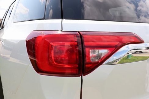 Used 2019 GMC Acadia SLT image 29