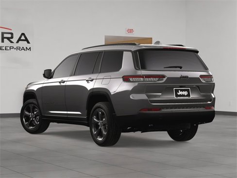 New 2025 Jeep Grand Cherokee L Altitude image 4