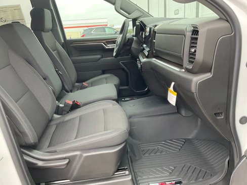 New 2026 Chevrolet Silverado 1500 LT image 19