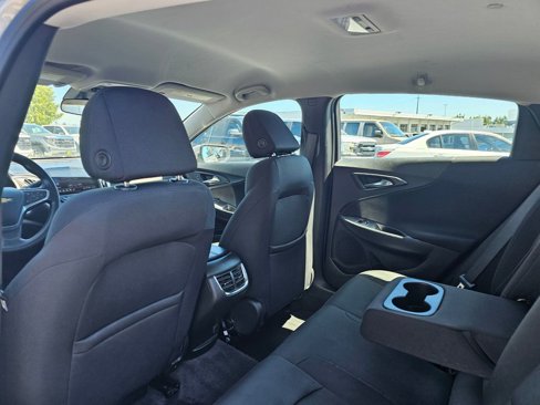 Used 2022 Chevrolet Malibu LT image 17