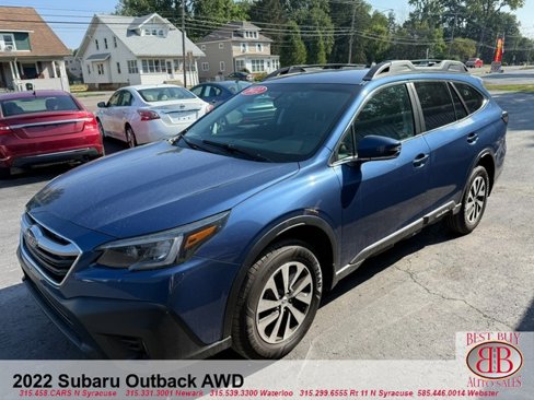 Used 2022 Subaru Outback Premium image 3
