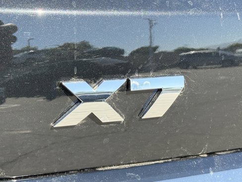 New 2026 BMW X7 M60i w/ Climate Comfort Package image 13