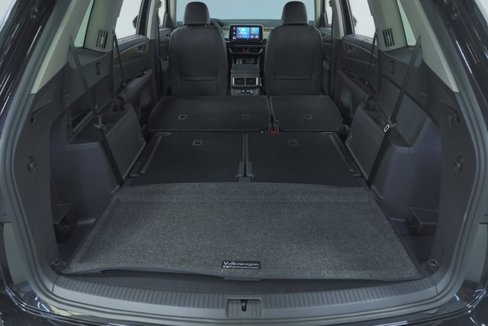 New 2026 Volkswagen Atlas SE image 32