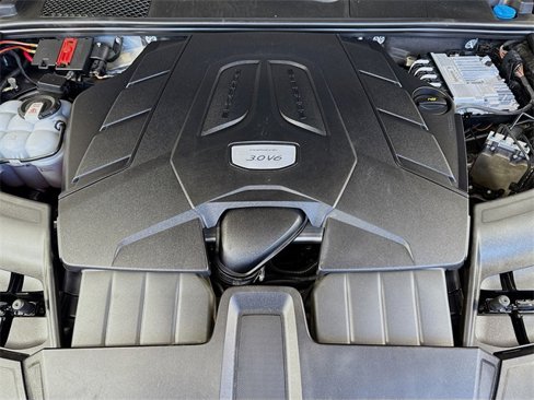 Certified 2023 Porsche Cayenne image 24