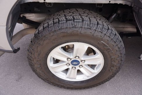 Used 2020 Ford F150 XLT w/ Equipment Group 301A Mid image 14