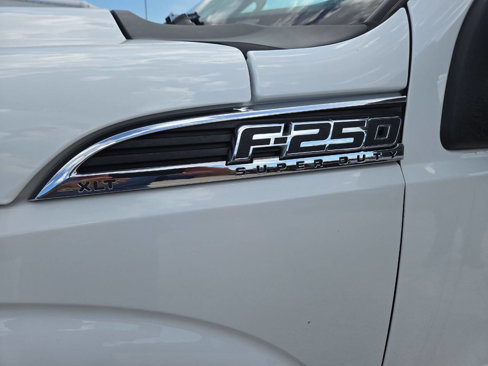 Used 2015 Ford F250 XLT image 11