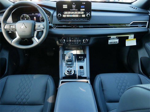 New 2025 Mitsubishi Outlander SEL image 7