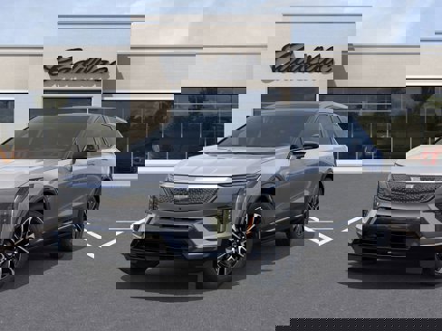 New 2025 Cadillac Optiq Sport 1 image 31