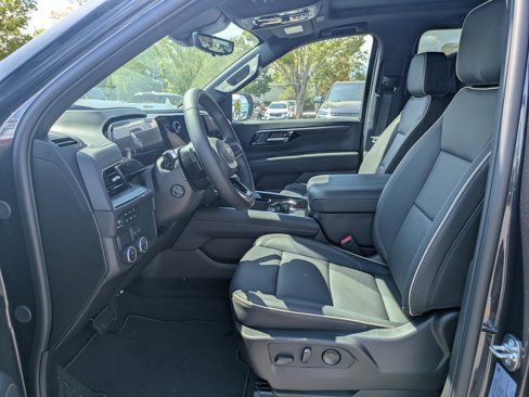 New 2026 Chevrolet Suburban LT w/ Comfort Package image 21