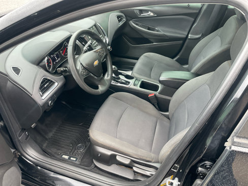Used 2019 Chevrolet Cruze LS w/ LS Convenience Package image 23