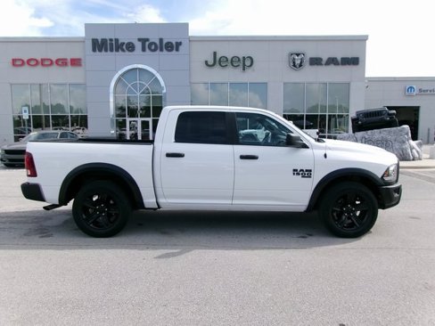 Used 2024 RAM 1500 Classic Warlock image 5