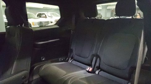 Used 2025 Jeep Grand Cherokee L Laredo image 15