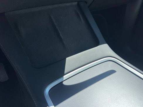 Used 2021 Tesla Model Y Long Range image 30