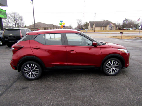Used 2021 Nissan Kicks SV image 8