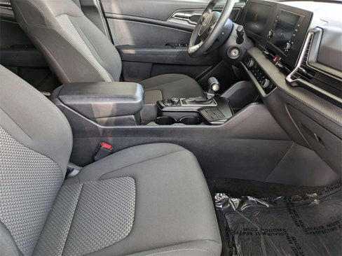 Used 2024 Kia Sportage LX image 30