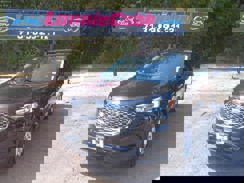 Used 2023 Ford Edge SE image 2