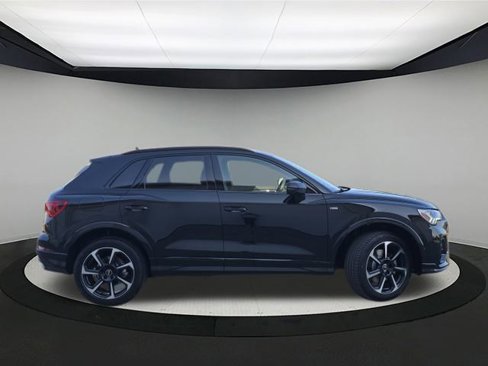 New 2025 Audi Q3 2.0T Premium Plus image 8