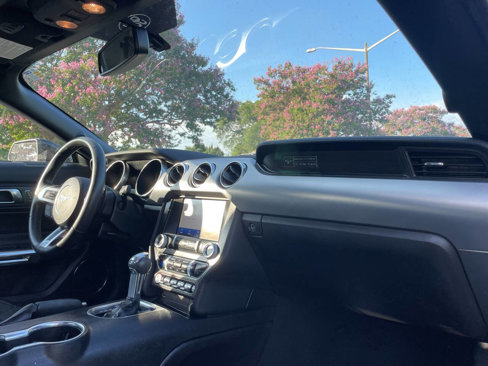Used 2020 Ford Mustang Premium image 18