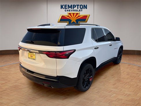 Used 2023 Chevrolet Traverse Premier w/ Redline Edition image 6
