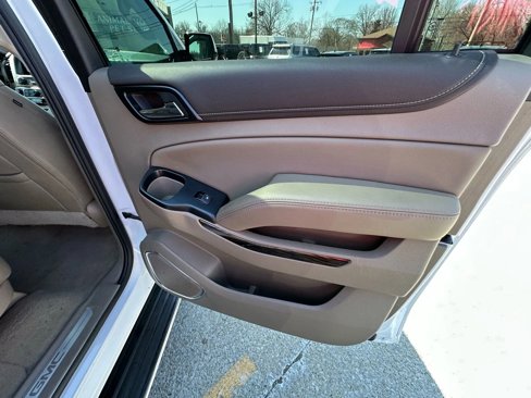 Used 2019 GMC Yukon XL SLT w/ Open Road Package image 31