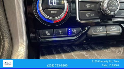 Used 2023 GMC Yukon XL Denali image 35