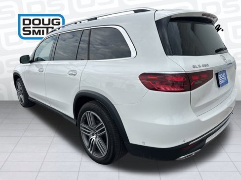 Used 2024 Mercedes-Benz GLS 450 4MATIC image 4