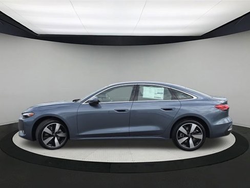 New 2025 Audi A5 2.0T Prestige image 4