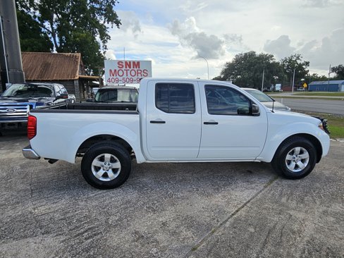 Used 2012 Nissan Frontier SV image 15
