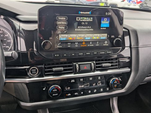 Certified 2022 Nissan Pathfinder SL image 18