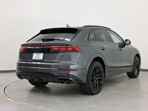 New 2026 Audi SQ8 Prestige image 9