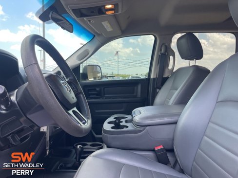 Used 2018 RAM 3500 Tradesman w/ Popular Equipment Group image 23