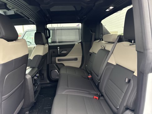 New 2026 GMC Hummer EV 4x4 Crew Cab image 21