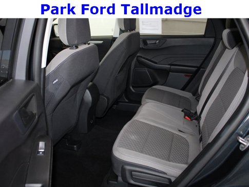 Used 2022 Ford Escape SE image 23