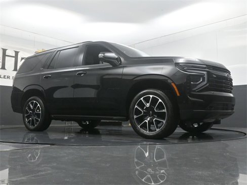 New 2026 Chevrolet Tahoe RST w/ Comfort Package image 2
