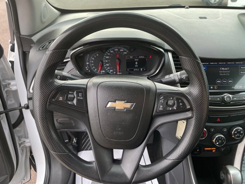 Used 2018 Chevrolet Trax LT image 11