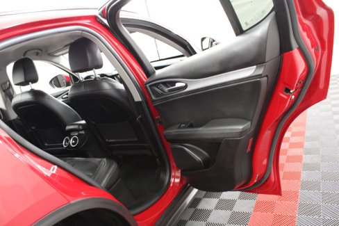 Used 2018 Alfa Romeo Stelvio Sport w/ Quick Order Package 22J Sport image 21