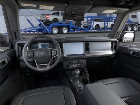New 2025 Ford Bronco Badlands image 9