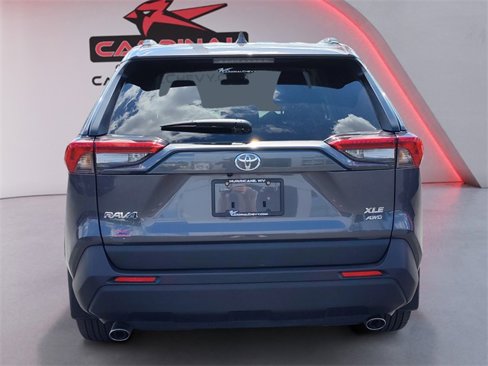 Used 2025 Toyota RAV4 XLE image 5
