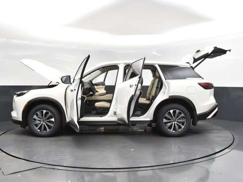 Certified 2025 INFINITI QX60 Pure image 47