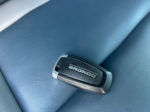 Used 2023 Ford Bronco Outer Banks image 33