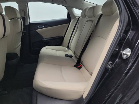 Used 2018 Honda Civic EX image 18