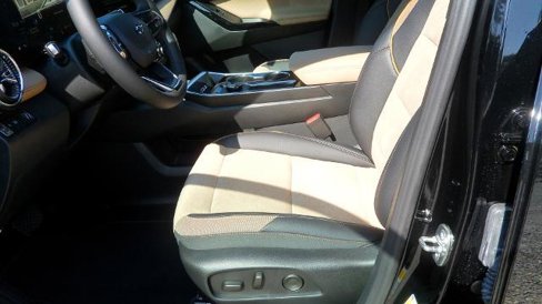 New 2026 Chevrolet Equinox ACTIV w/ Safety and Technology Package image 23