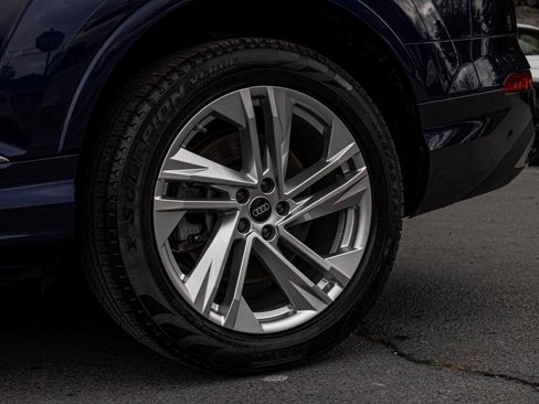 Used 2023 Audi Q7 2.0T Premium image 8