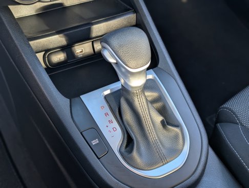 Used 2023 Kia Forte LXS image 4