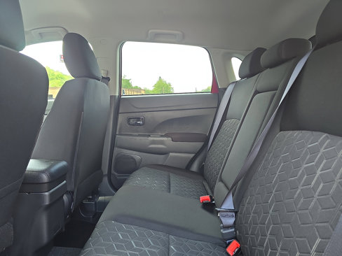 New 2025 Mitsubishi Outlander Sport ES image 23