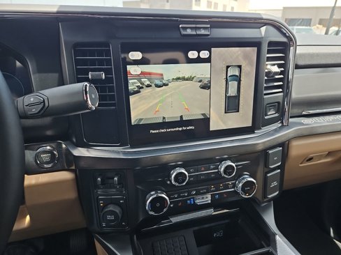 New 2025 Ford F350 Lariat image 24