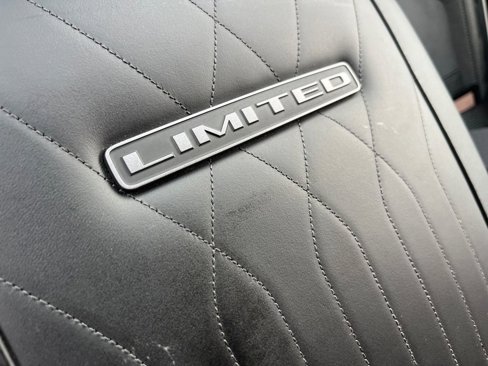 Used 2025 RAM 3500 Limited image 24