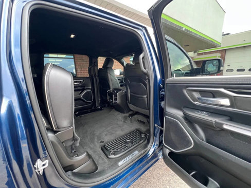 Used 2020 RAM 1500 Laramie w/ Sport Appearance Package image 18